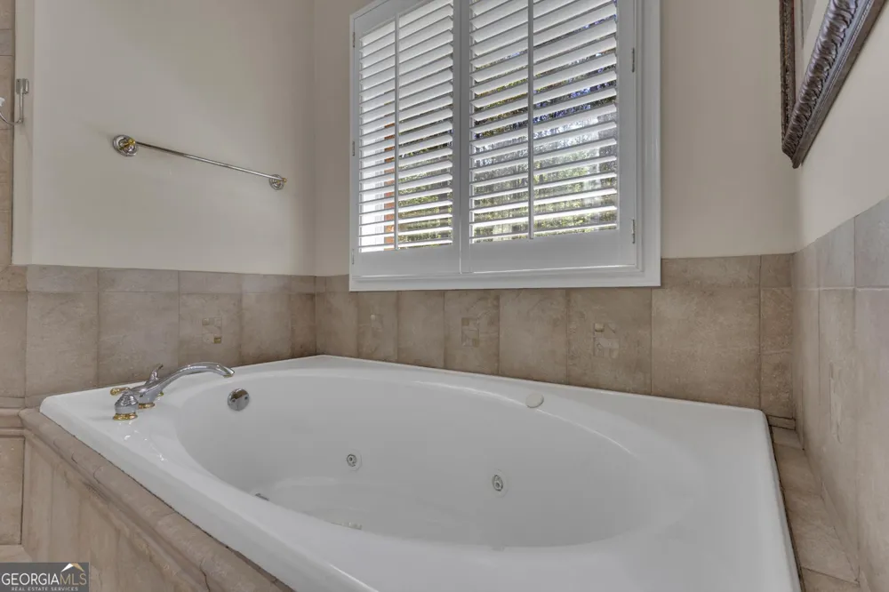 130 Sam Solomon RD Locust Grove, GA 30248