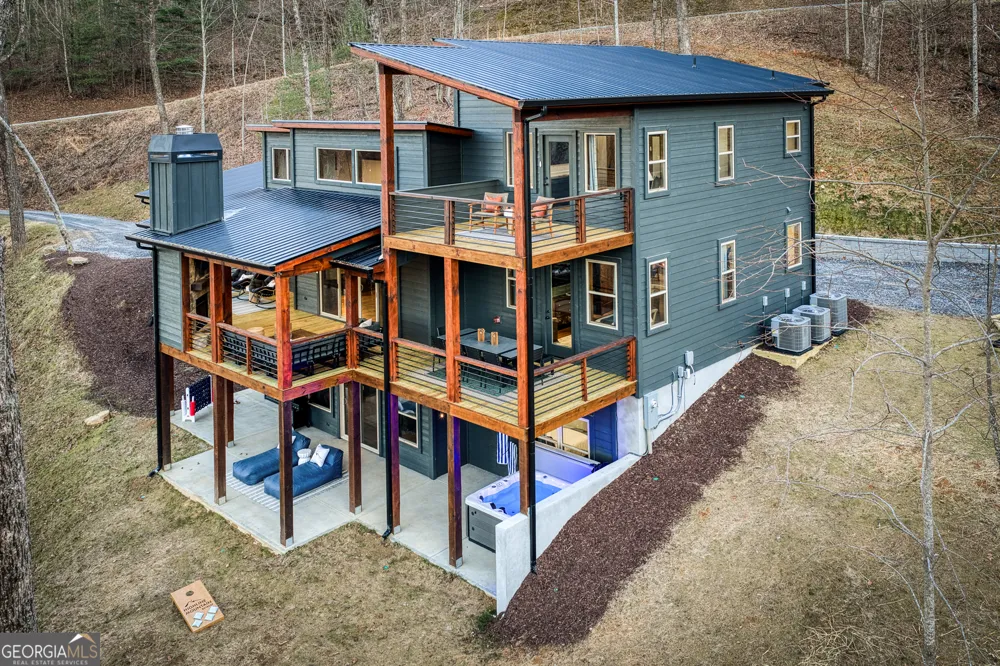 1160 Mangums TRL Blue Ridge, GA 30513