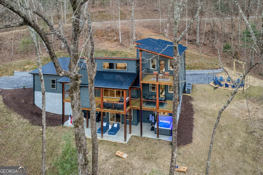 1160 Mangums TRL Blue Ridge, GA 30513