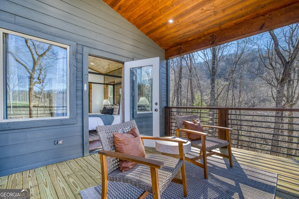 1160 Mangums TRL Blue Ridge, GA 30513