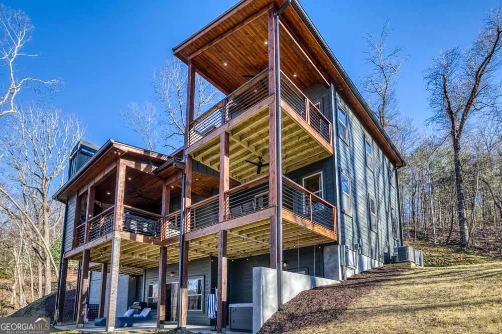 1160 Mangums TRL Blue Ridge, GA 30513