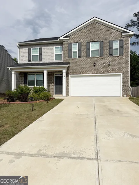 692 Whitman LN