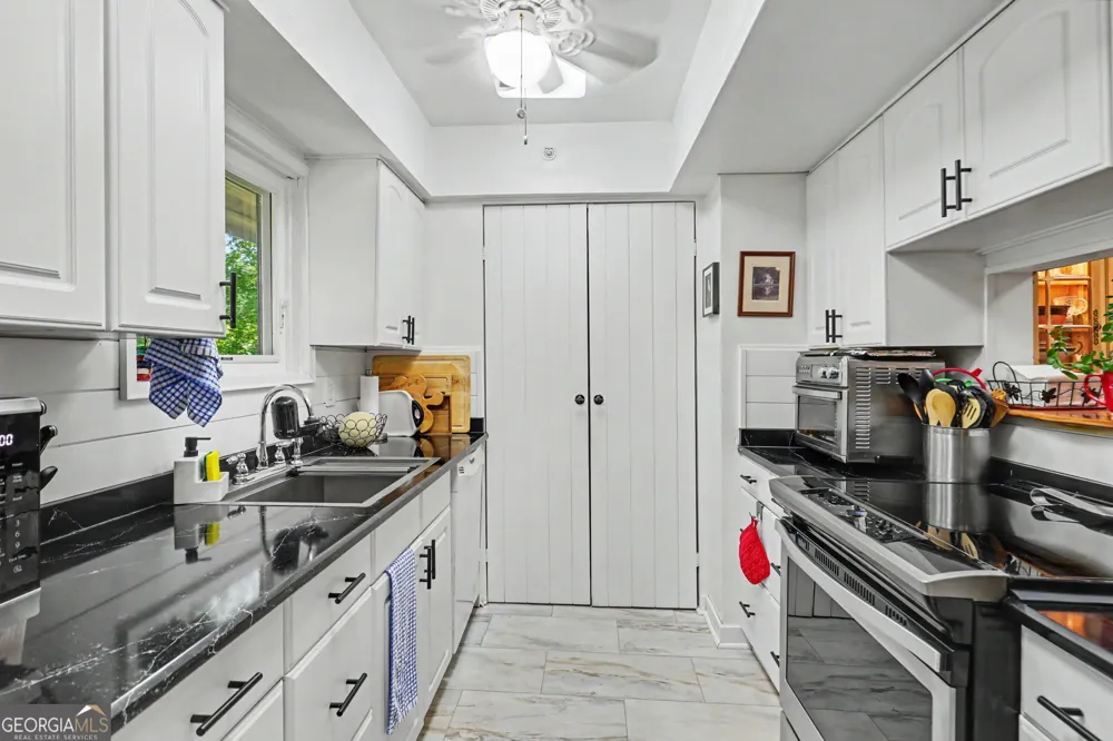227 Shakespeare DR Clayton, GA 30525