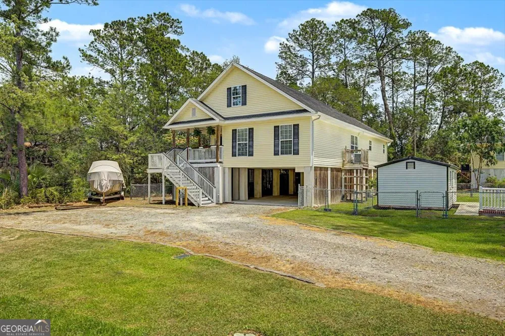 2 Brewster ST Savannah, GA 31419