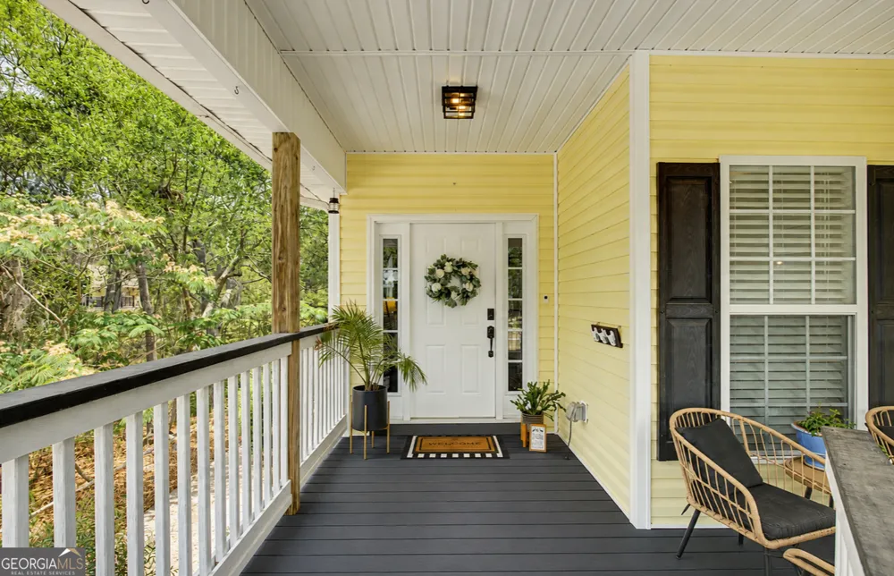 2 Brewster ST Savannah, GA 31419