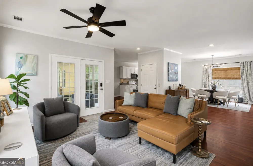 2 Brewster ST Savannah, GA 31419