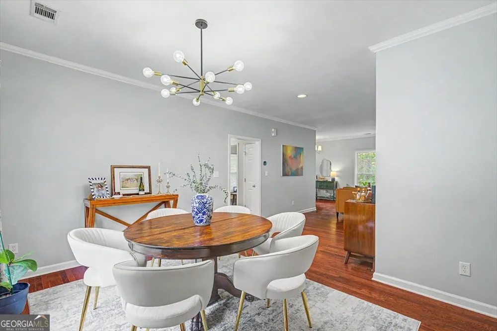 2 Brewster ST Savannah, GA 31419