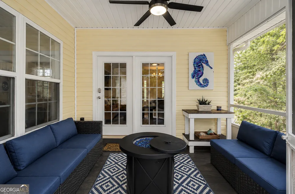 2 Brewster ST Savannah, GA 31419
