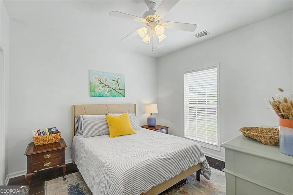 2 Brewster ST Savannah, GA 31419