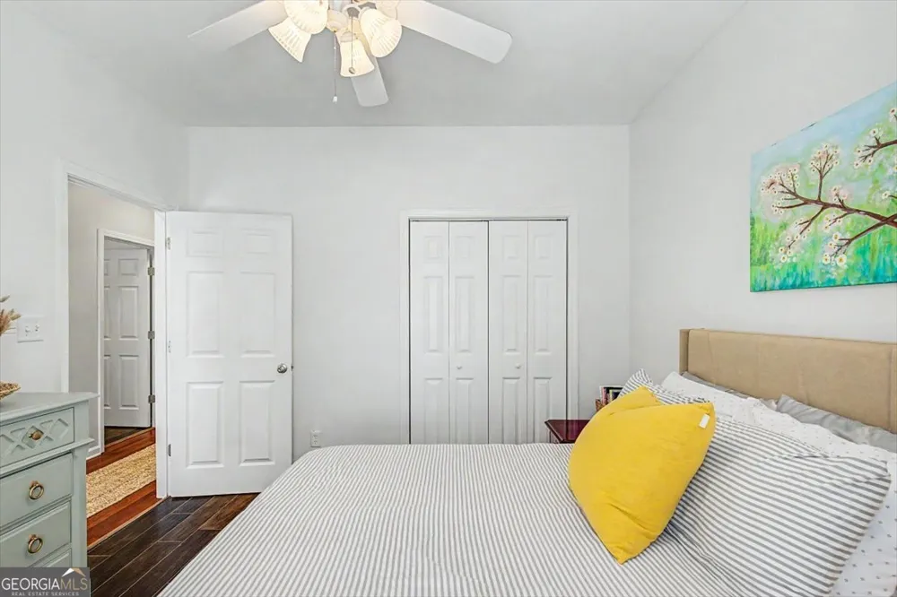 2 Brewster ST Savannah, GA 31419