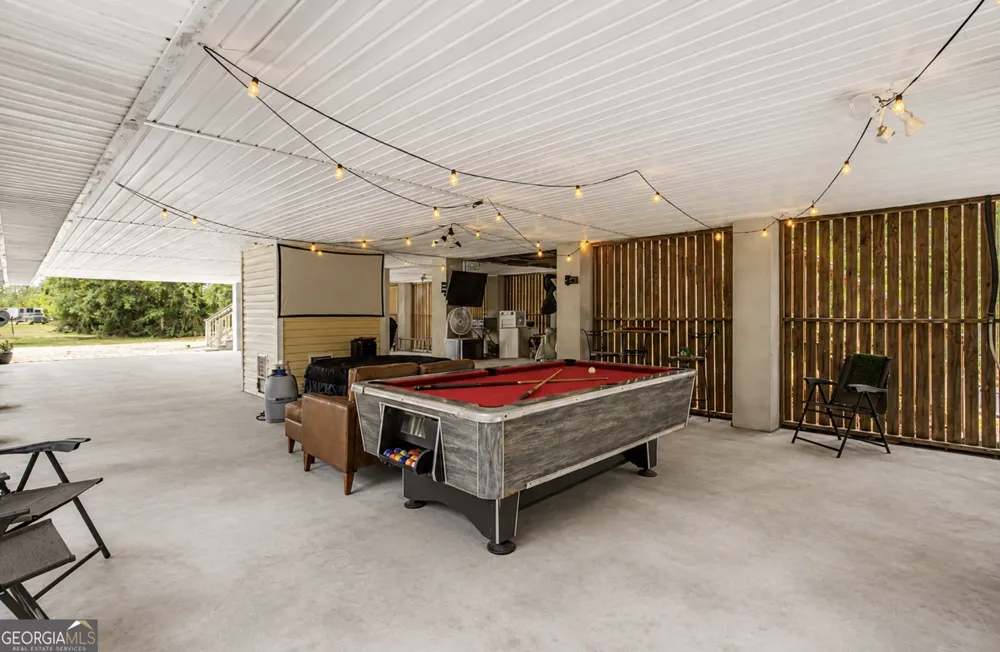 2 Brewster ST Savannah, GA 31419