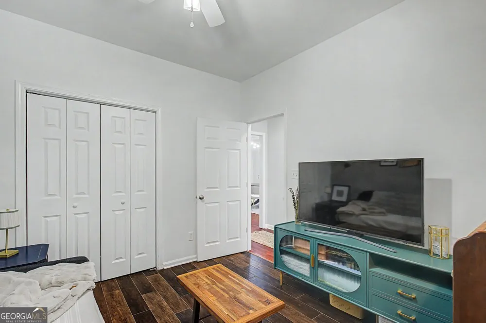 2 Brewster ST Savannah, GA 31419