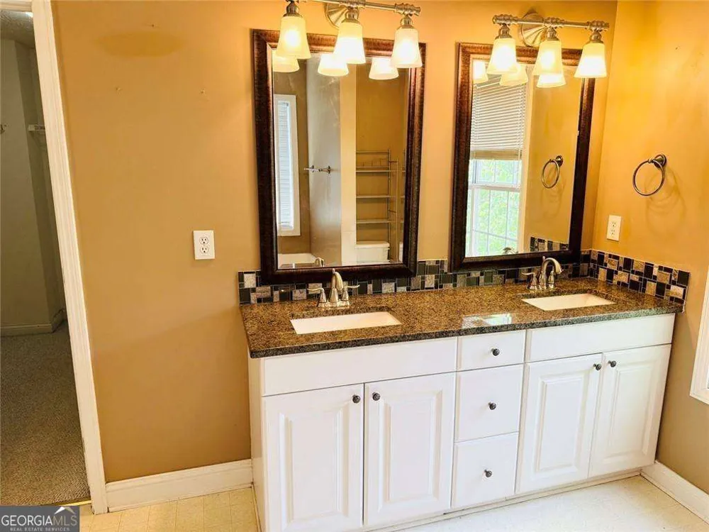 543 Saddle Ridge DR Bethlehem, GA 30620