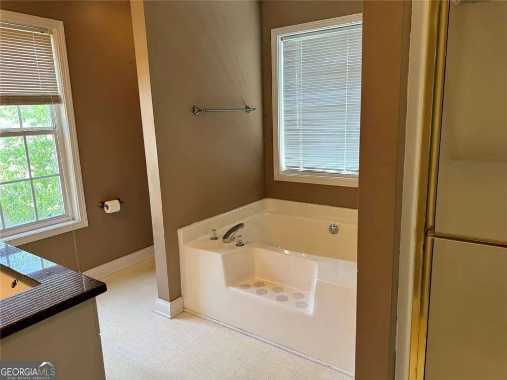 543 Saddle Ridge DR Bethlehem, GA 30620