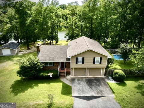 840 Tanglewood DR