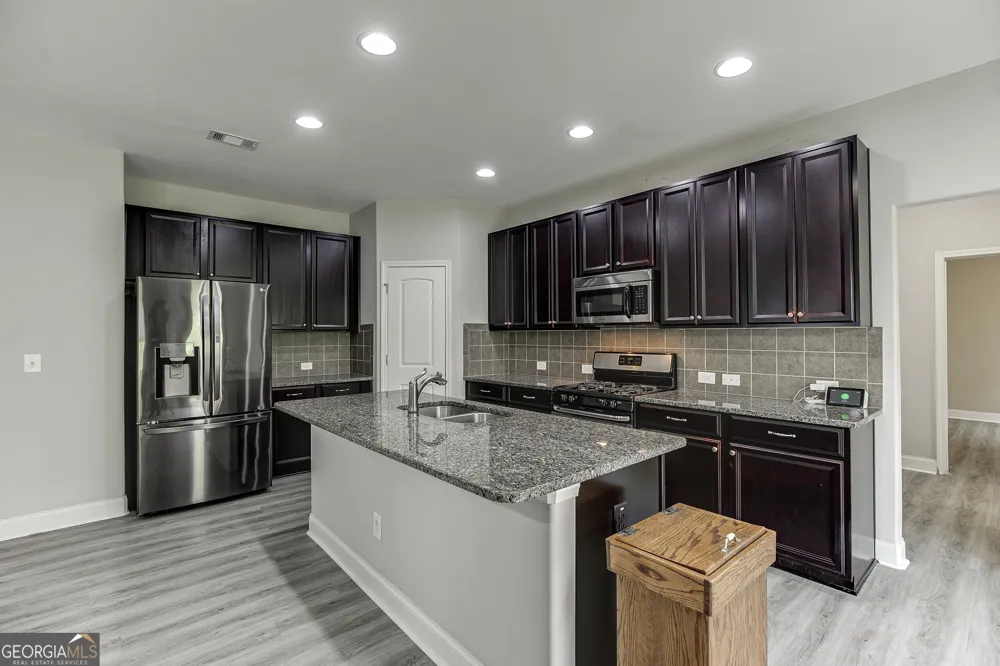 1202 Lincoln LN Braselton, GA 30517