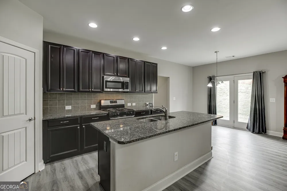 1202 Lincoln LN Braselton, GA 30517