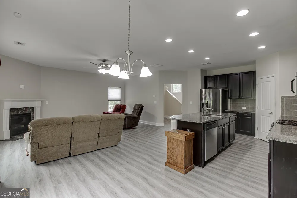 1202 Lincoln LN Braselton, GA 30517