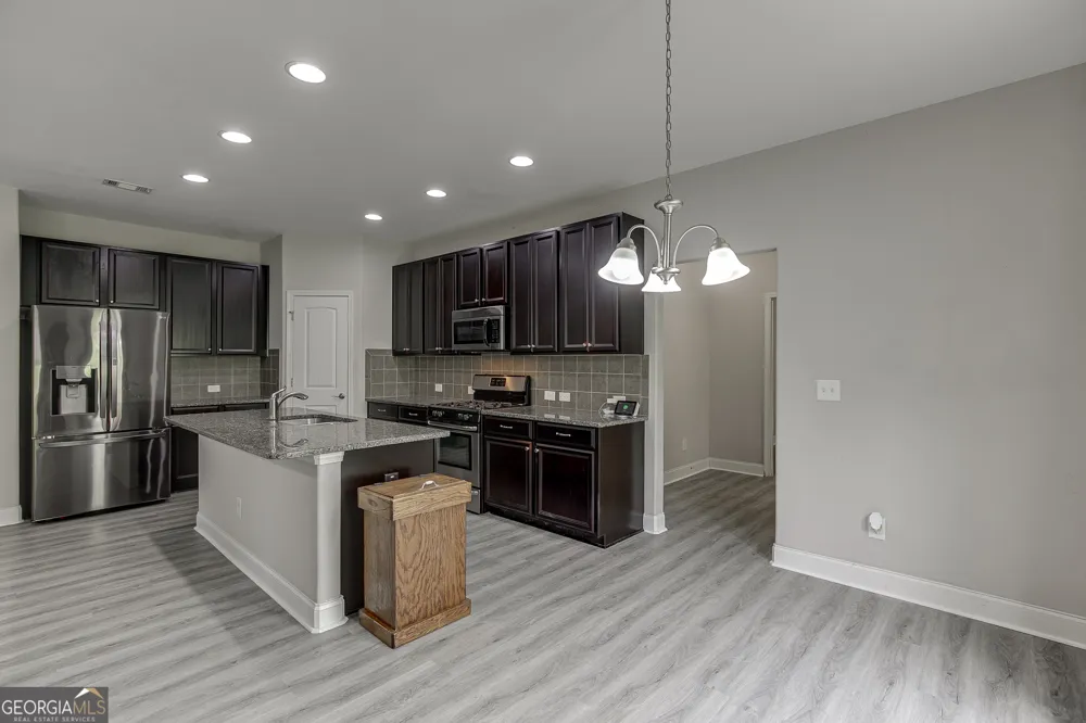 1202 Lincoln LN Braselton, GA 30517