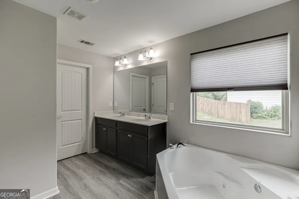 1202 Lincoln LN Braselton, GA 30517