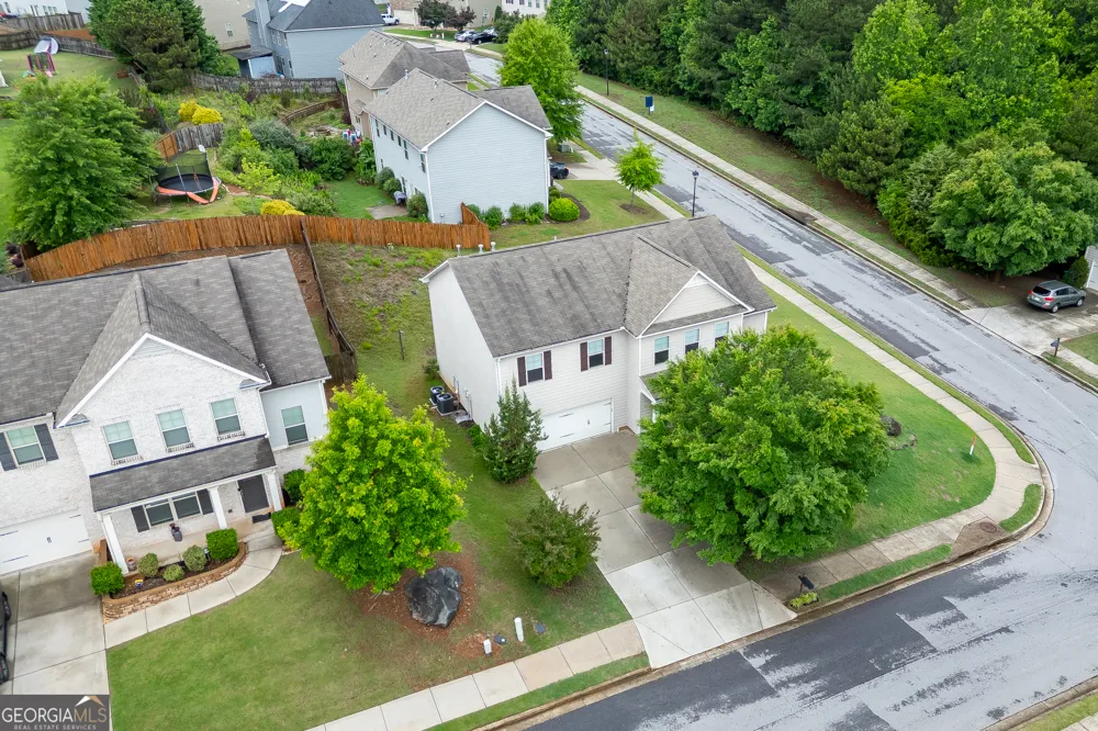 1202 Lincoln LN Braselton, GA 30517