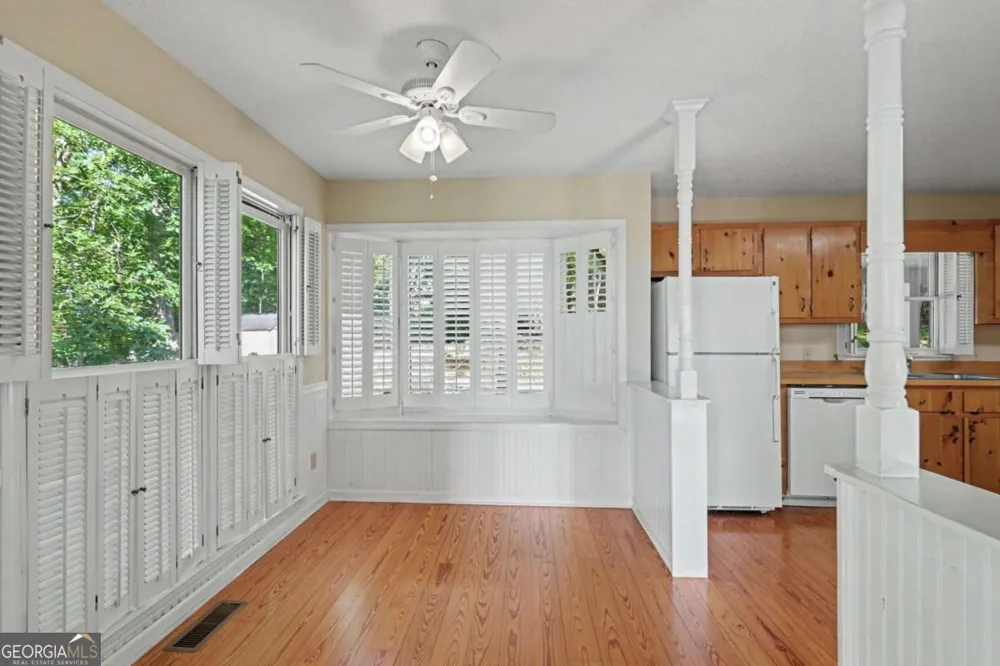 734 Long Laurel Ridge DR Lakemont, GA 30552