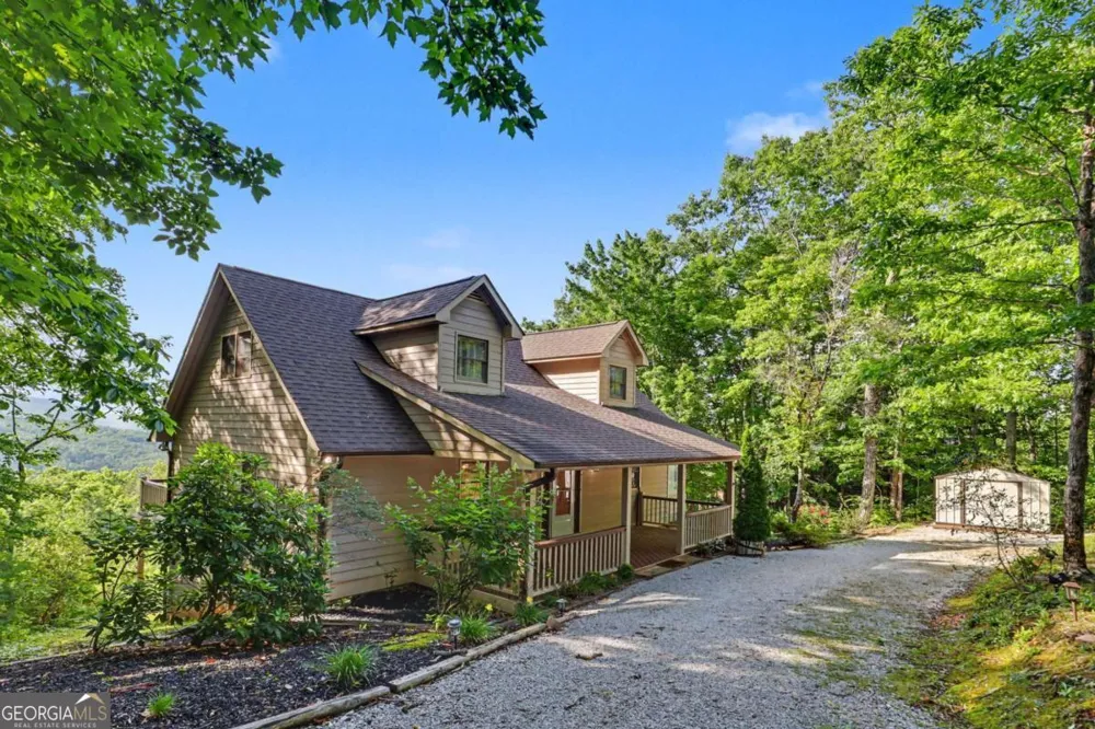 734 Long Laurel Ridge DR Lakemont, GA 30552