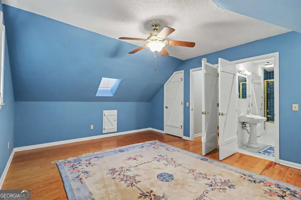 734 Long Laurel Ridge DR Lakemont, GA 30552