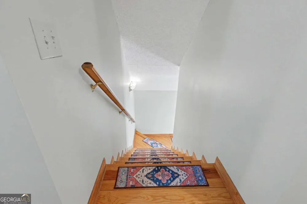 734 Long Laurel Ridge DR Lakemont, GA 30552