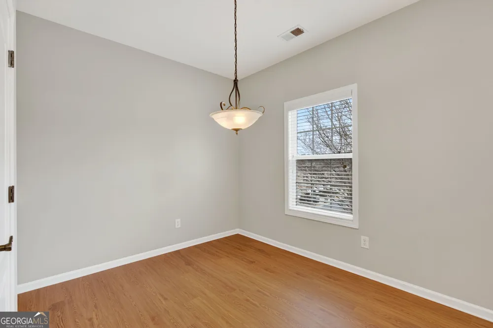 1186 Lake Point WAY Suwanee, GA 30024