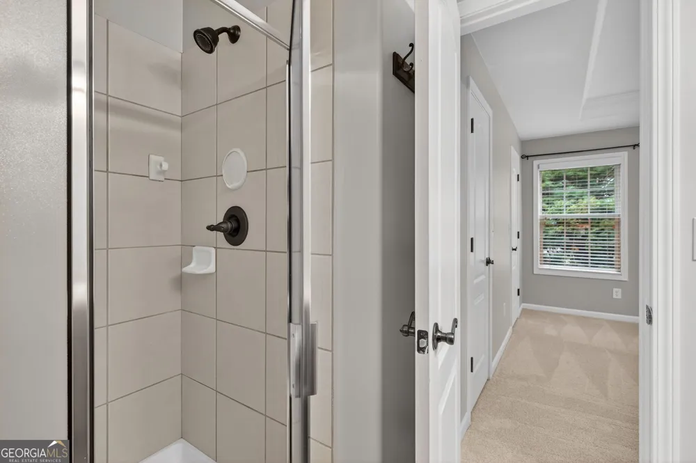 1186 Lake Point WAY Suwanee, GA 30024