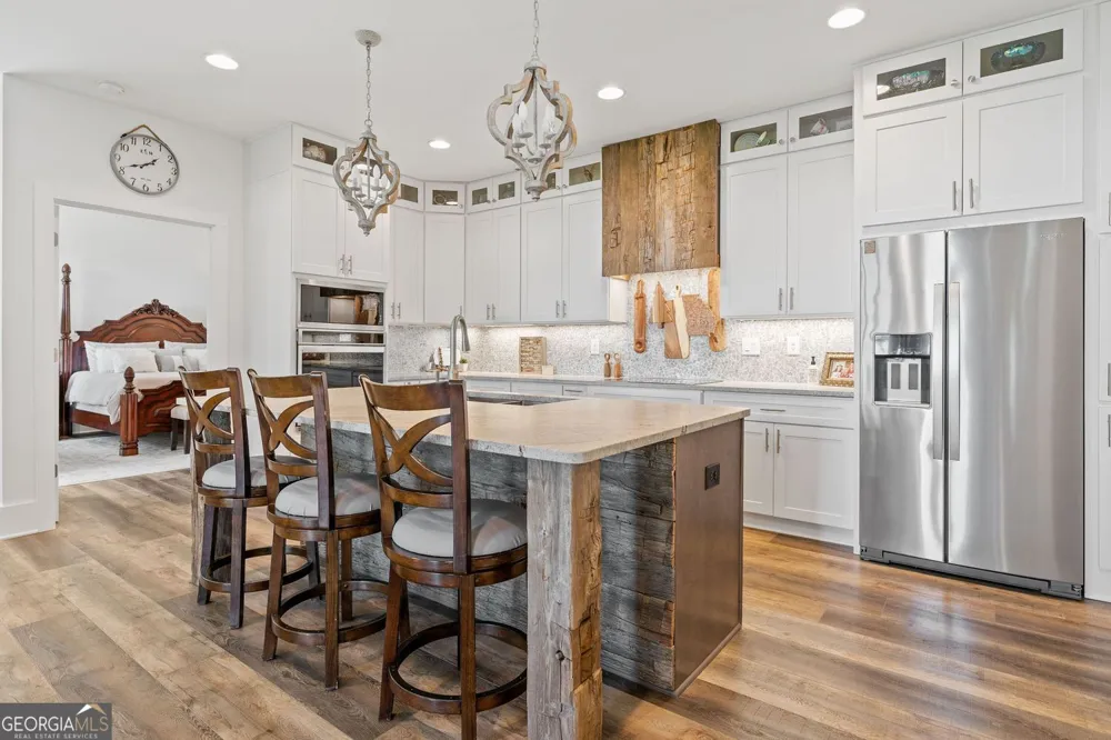 77 North Shore DR Cleveland, GA 30528