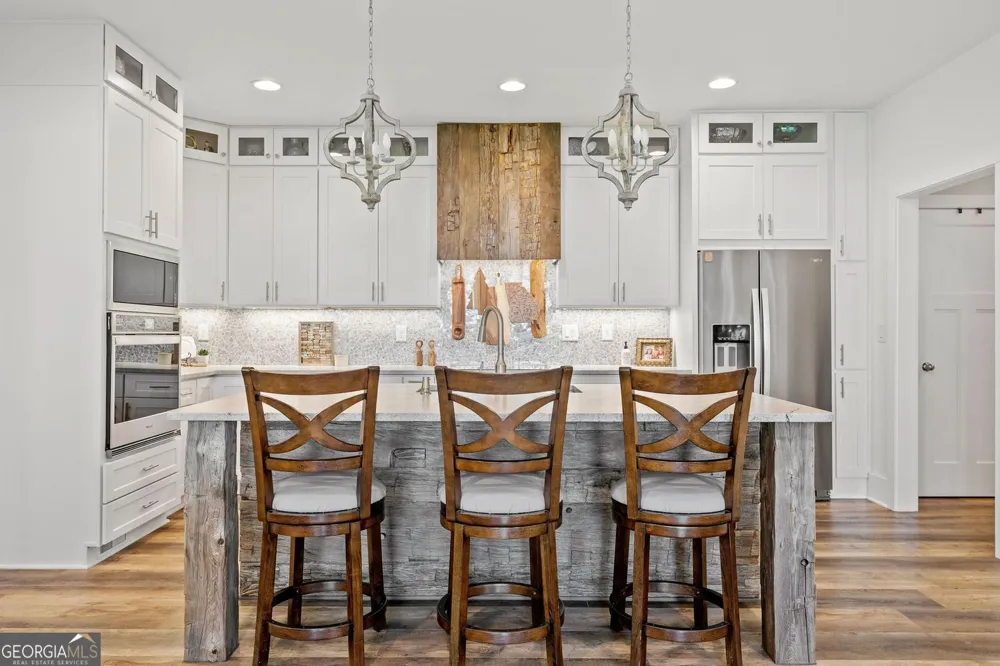 77 North Shore DR Cleveland, GA 30528
