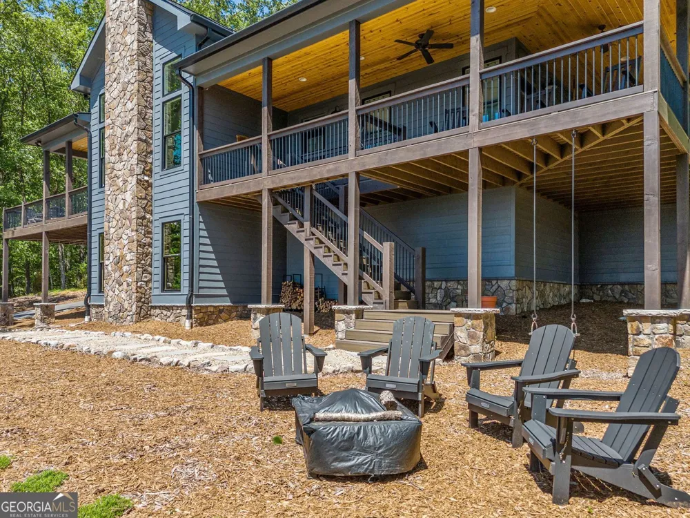 77 North Shore DR Cleveland, GA 30528