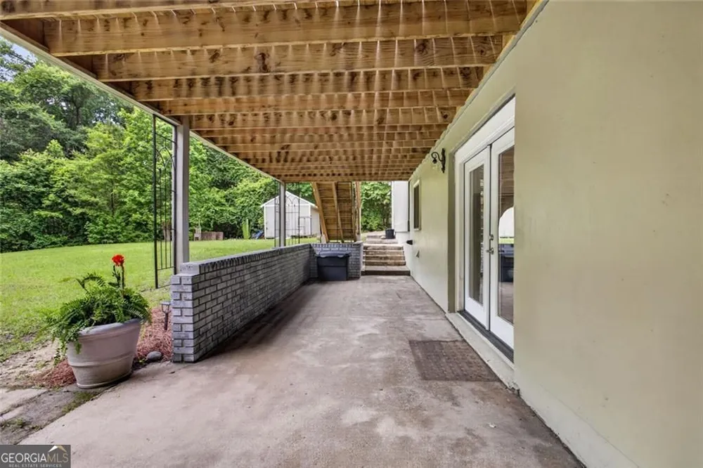 106 Pickett CT Warner Robins, GA 31093
