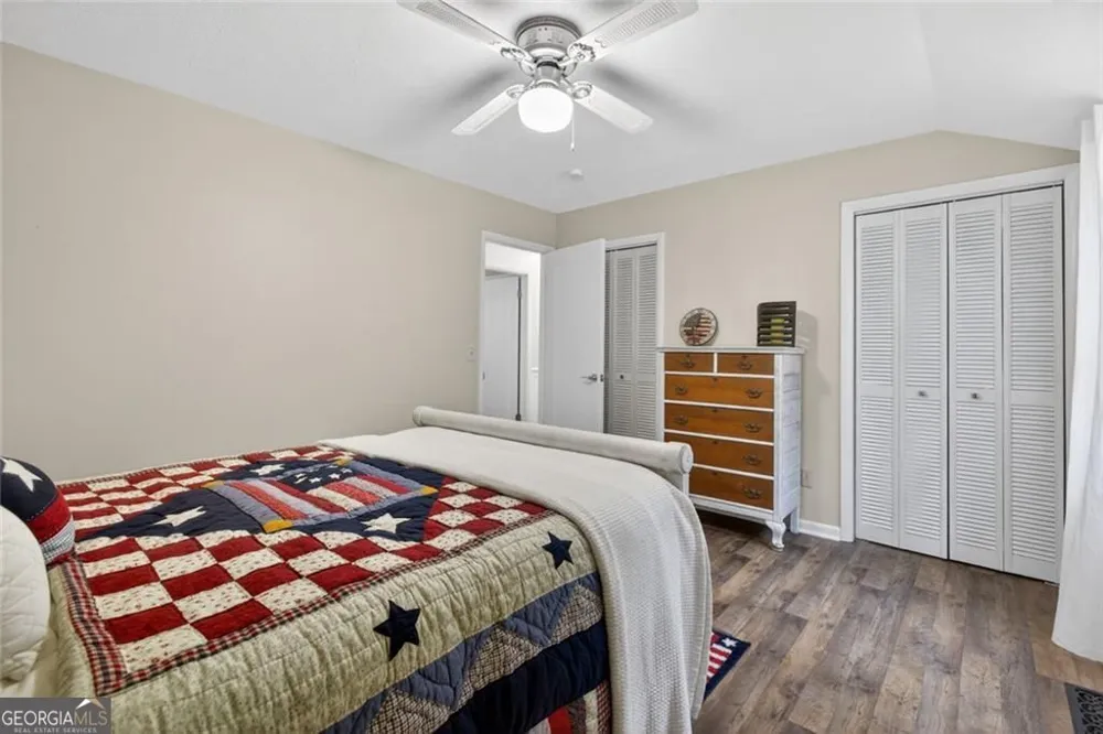 106 Pickett CT Warner Robins, GA 31093