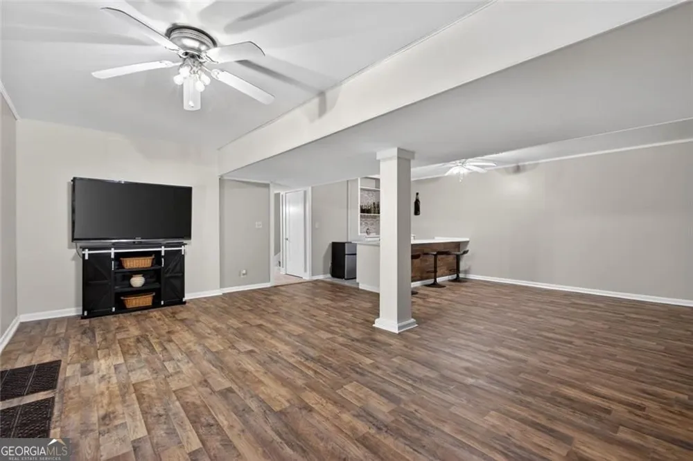 106 Pickett CT Warner Robins, GA 31093