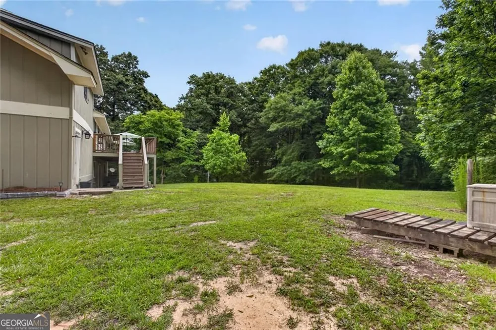 106 Pickett CT Warner Robins, GA 31093