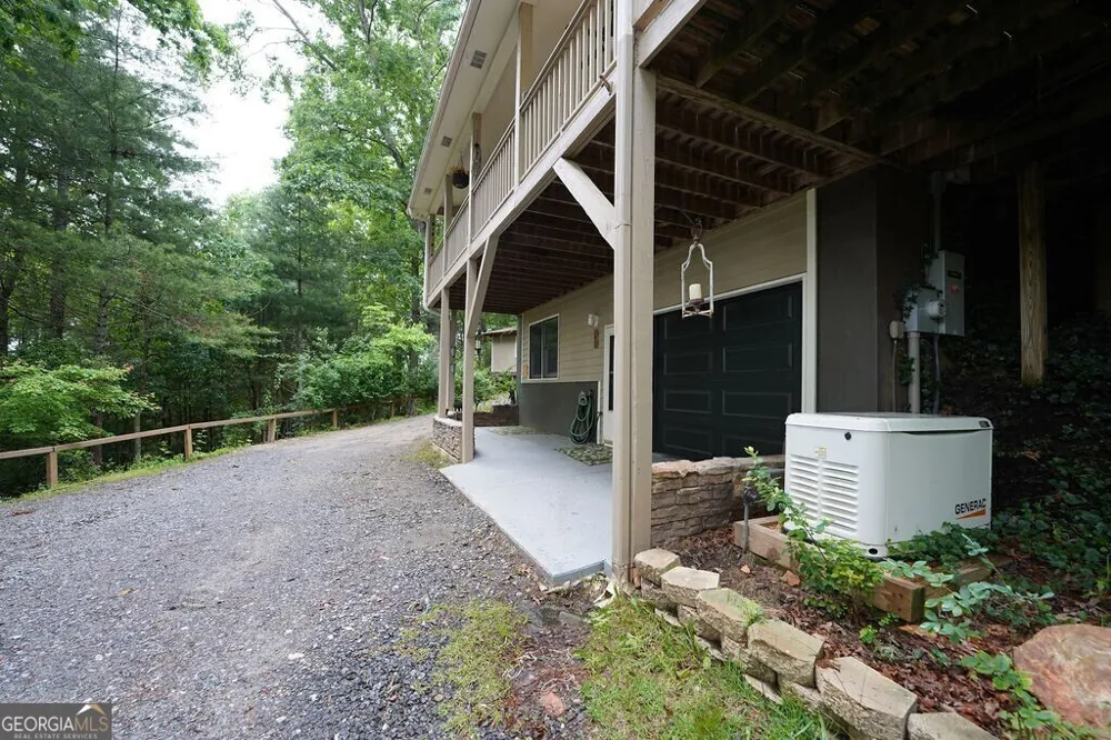 165 Amelia LN Blue Ridge, GA 30513
