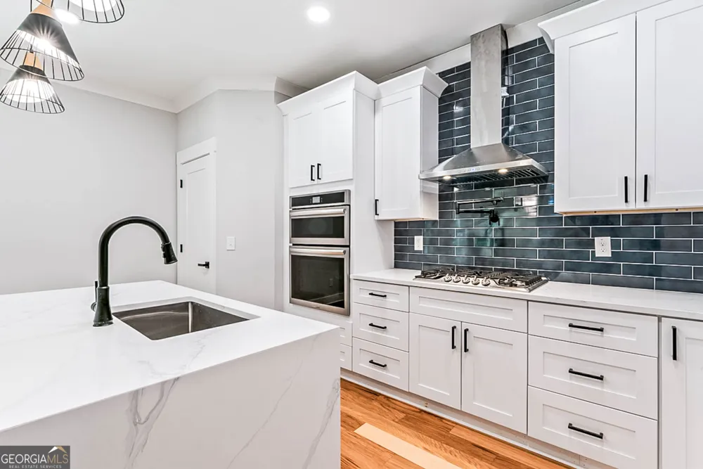 216 Galway LN Hampton, GA 30228