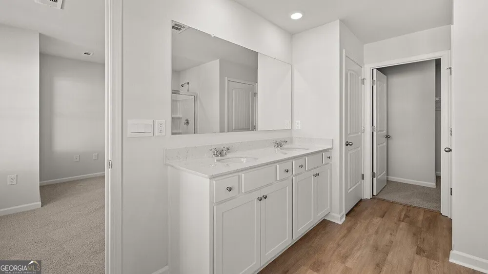 6669 Parsons ST Flowery Branch, GA 30542