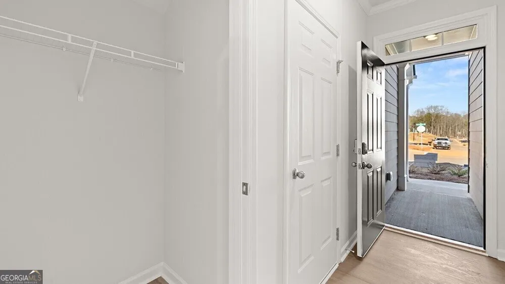 6669 Parsons ST Flowery Branch, GA 30542