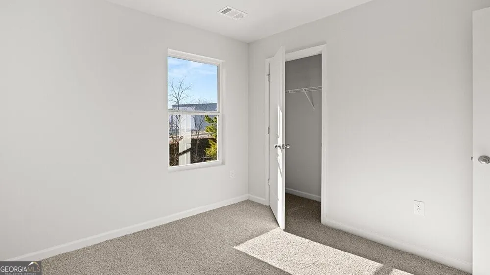 6669 Parsons ST Flowery Branch, GA 30542