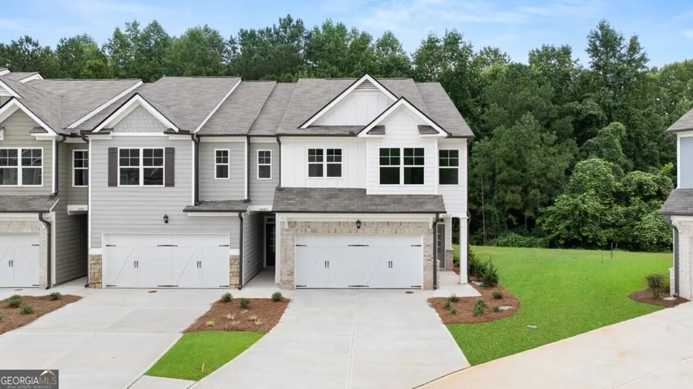 6669 Parsons ST Flowery Branch, GA 30542