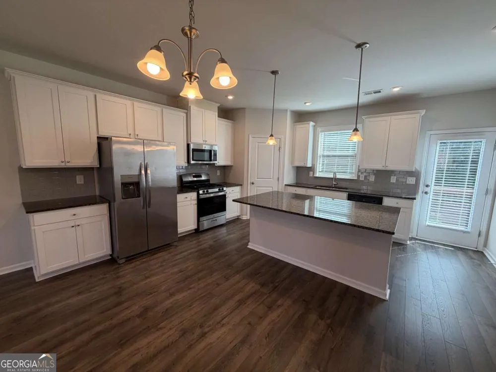 311 Mahone DR Lilburn, GA 30047