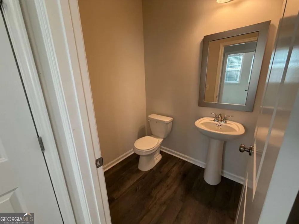 311 Mahone DR Lilburn, GA 30047