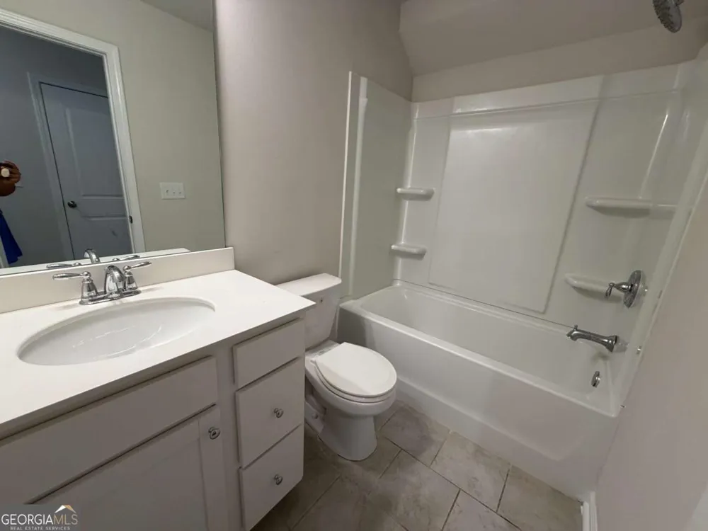 311 Mahone DR Lilburn, GA 30047