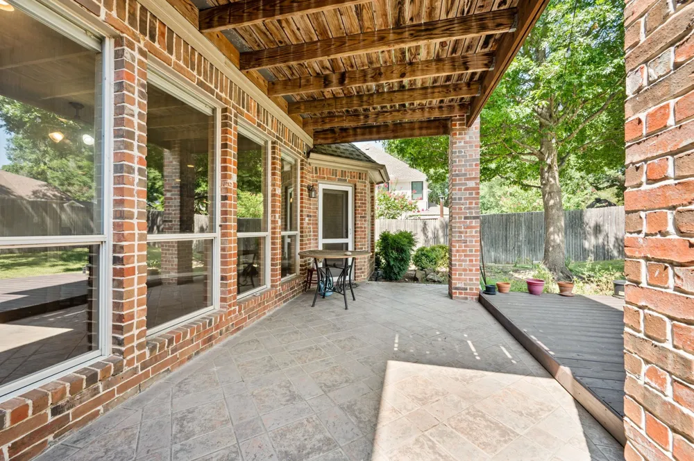 3316 Lexington Avenue Grapevine, TX 76051