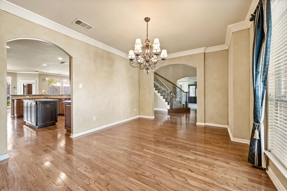 3316 Lexington Avenue Grapevine, TX 76051