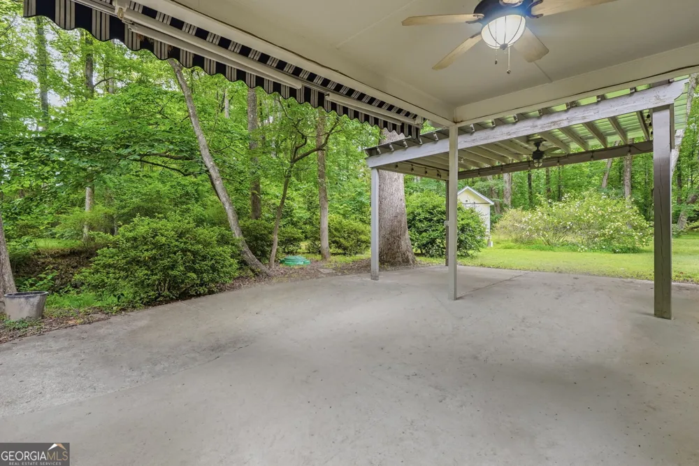 5369 Secretariat LN Sugar Hill, GA 30518
